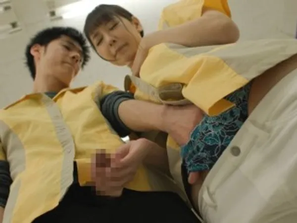 phim sex iori kogawa điên cuồng nện nữ đồng nghiệp dam dang trong siêu thị mini